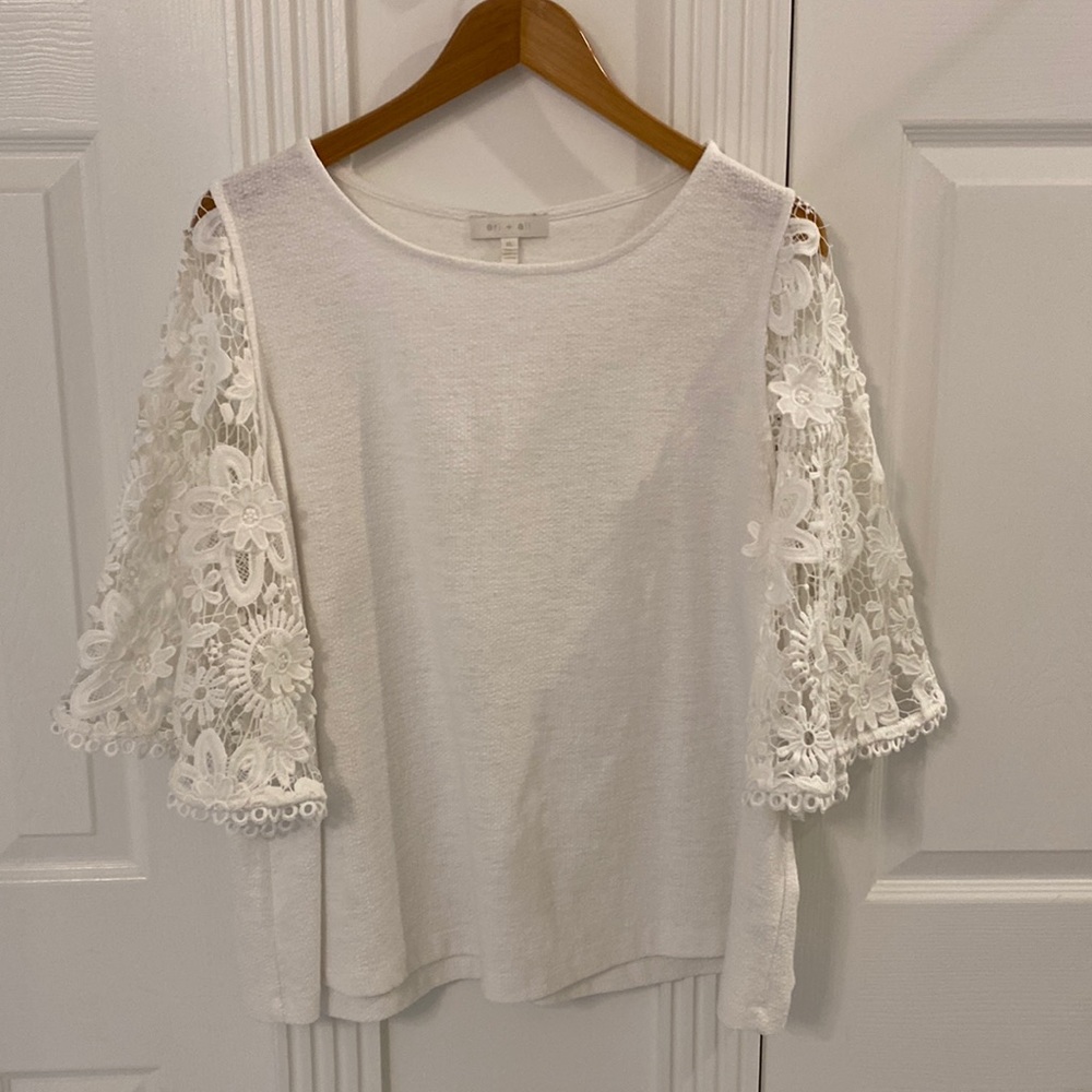 Stunning cream Anthro top